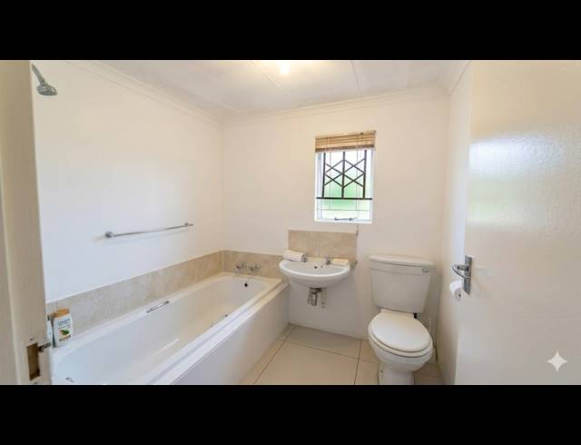2 BEDROOM HOUSE FOR SALE IN PALM SPRINGS